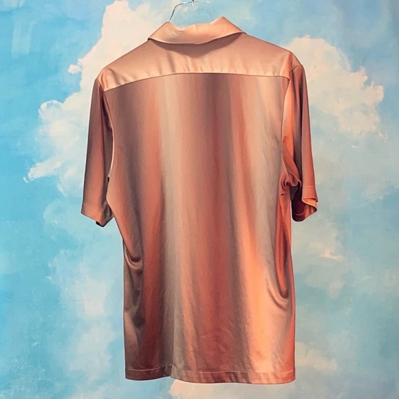 ALAN STUART SHORT SLEEVE BUTTON UP - SIZE LARGE - Picture 2 of 3